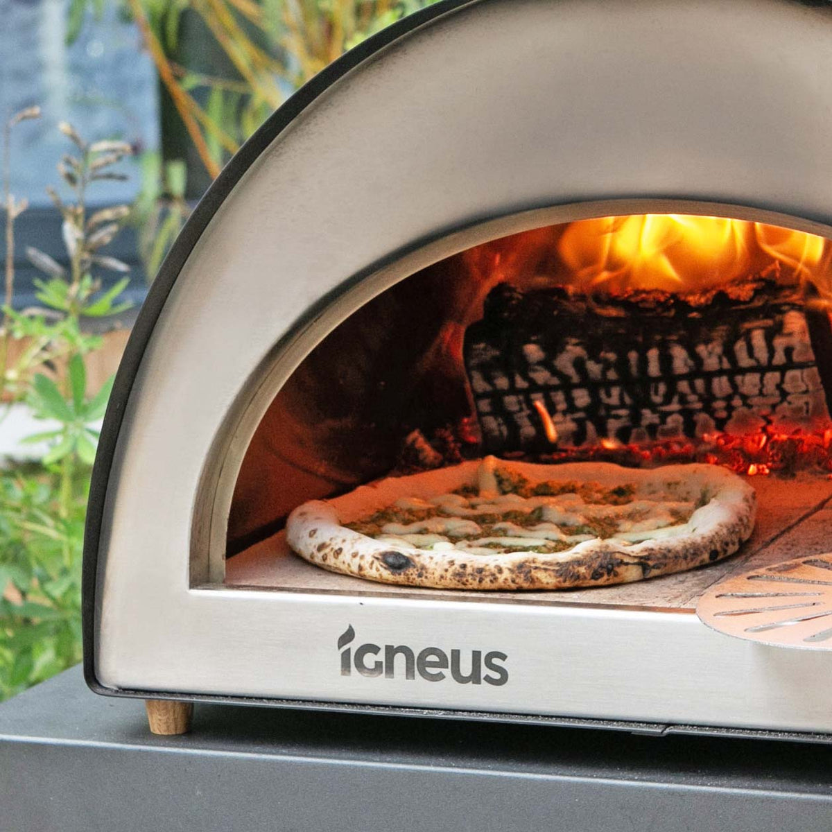 Igneus Classico Wood Fired Pizza Oven