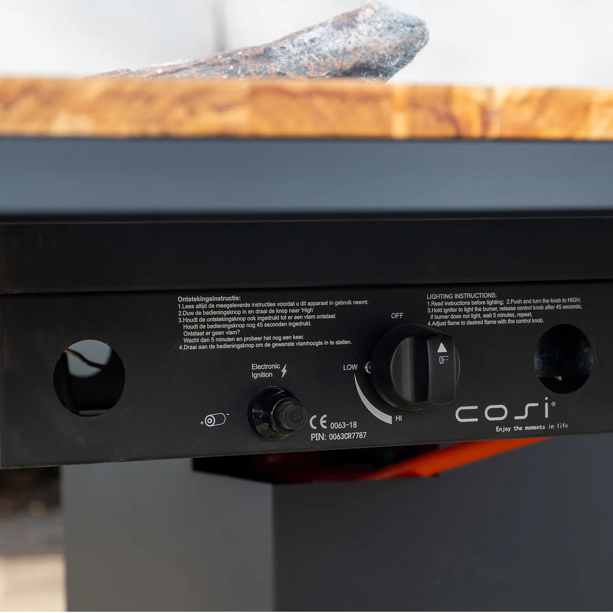 Cosi - Cosiloft 100 Black and Teak Fire Pit Table