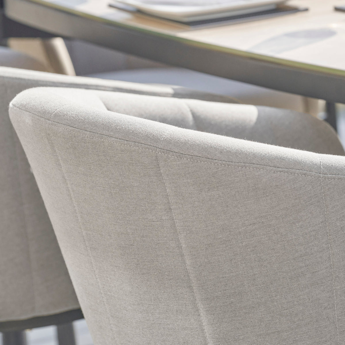 Kai 6 Seat Rectangular Dining Set in Light Grey