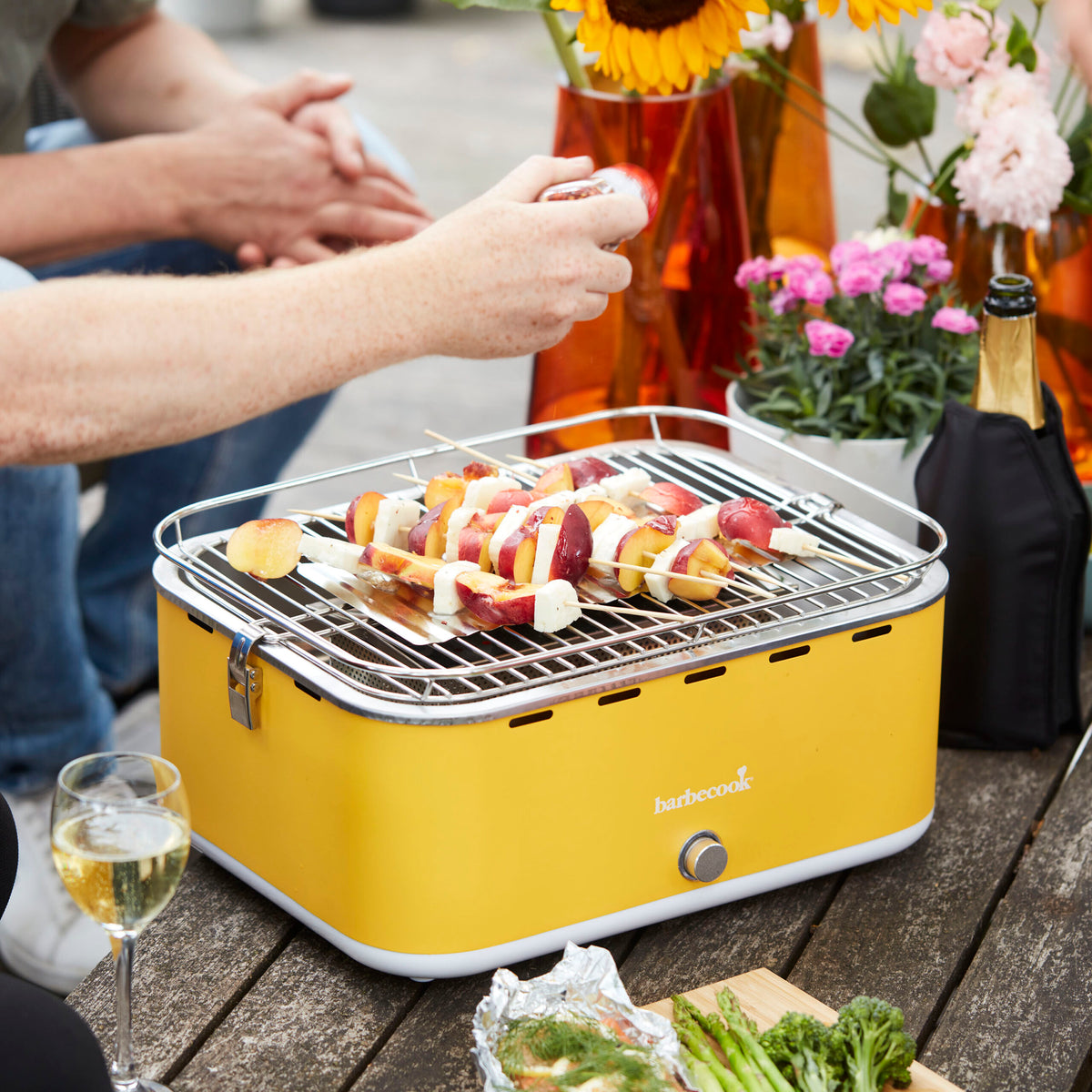 Barbecook Carlo Charcoal Table Grill BBQ