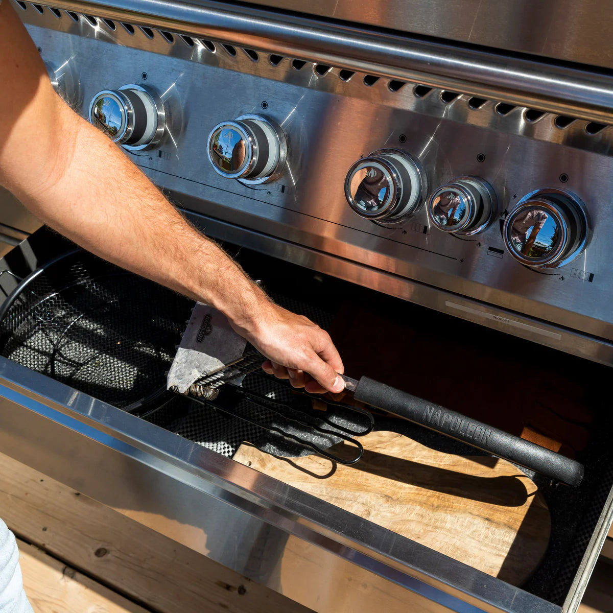 Napoleon 700 Series 38 Inch Built In Gas Grill With Rear Infrared Burner And Accu Probe Temperature Gauge