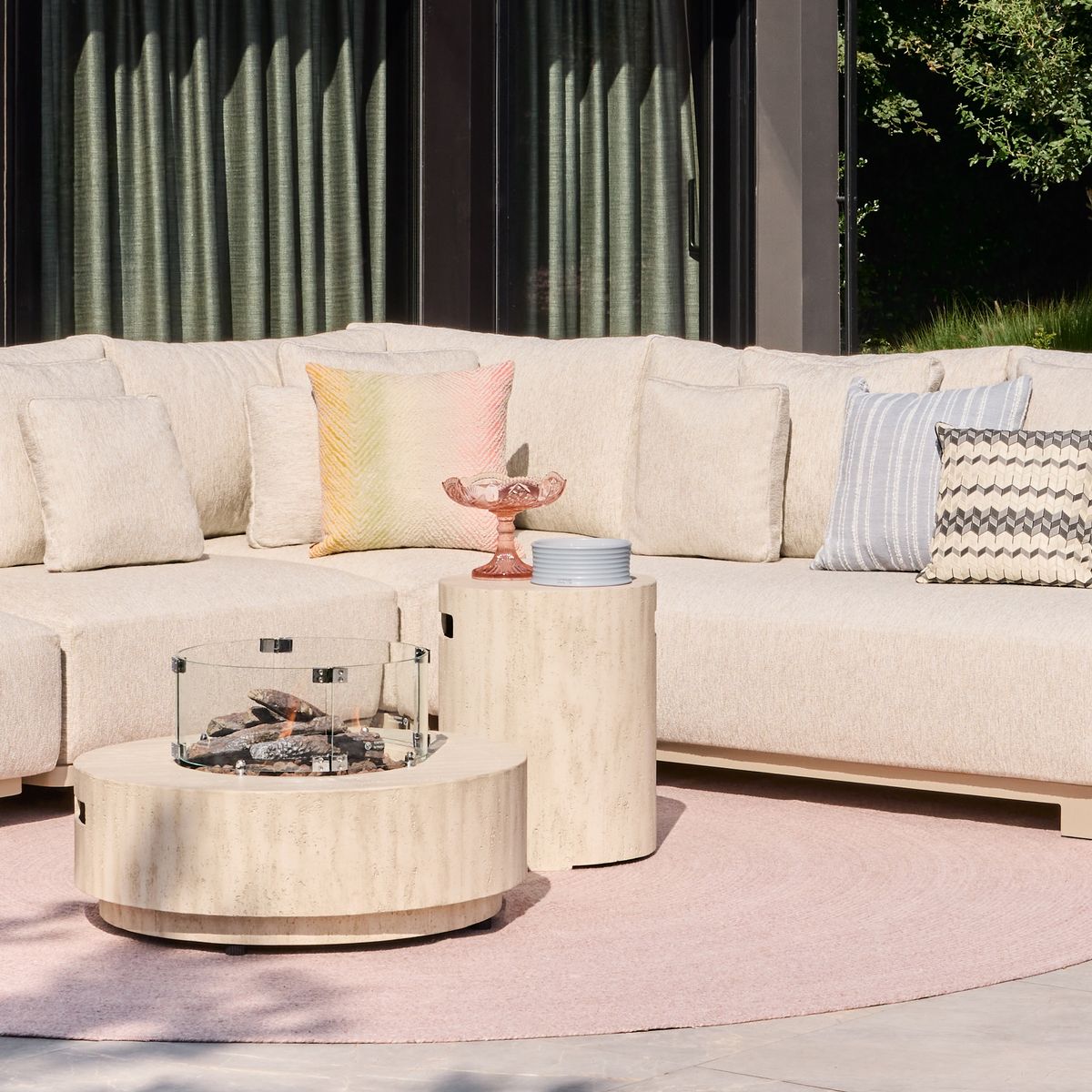Happy Cocooning Glass Windscreens | Fire Pit Tables