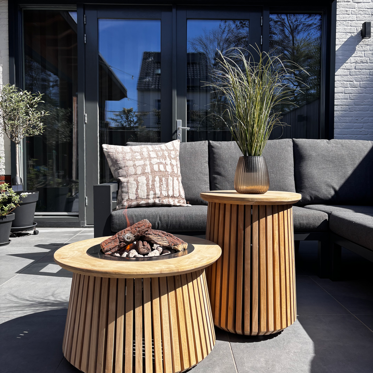 Happy Cocooning Lagune Round 60 Teak Gas Fire Pit Table