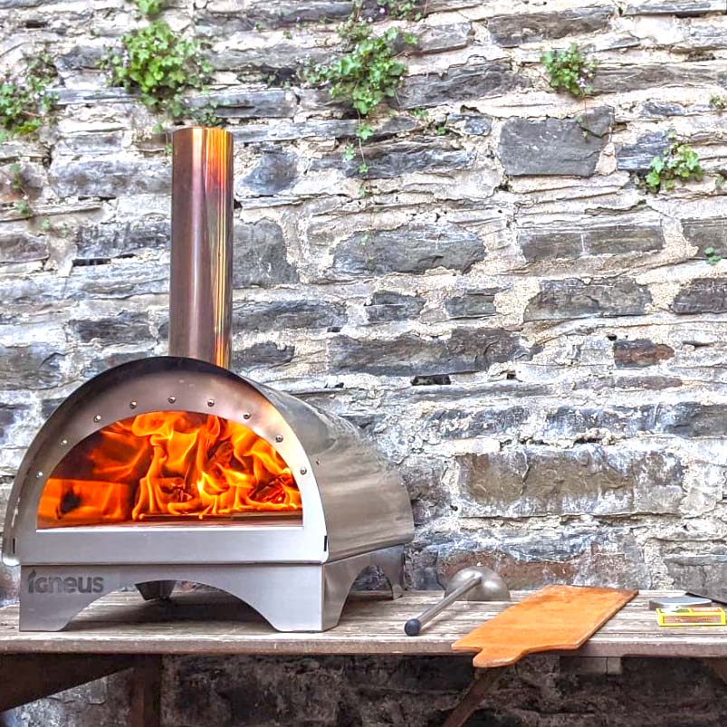 Igneus Minimo Portable Wood‑Fired Pizza Oven