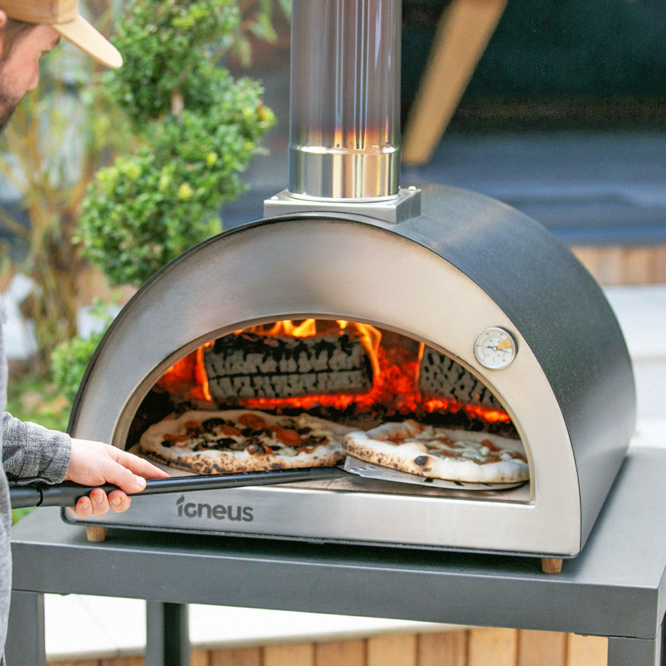 Igneus Classico Wood Fired Pizza Oven