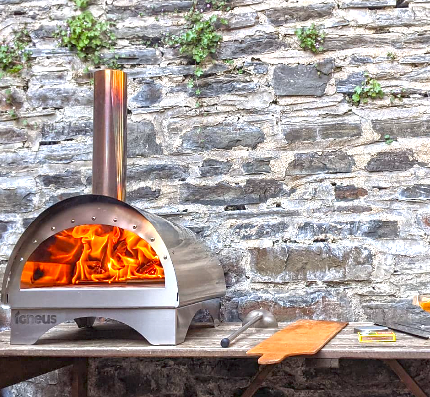 Igneus Minimo Portable Wood‑Fired Pizza Oven