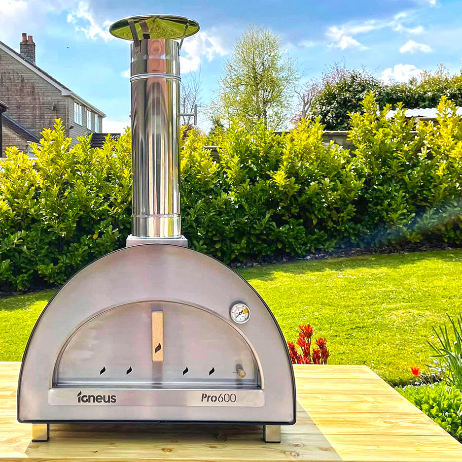 Igneus Pro 600 Wood‑Fired Pizza Oven