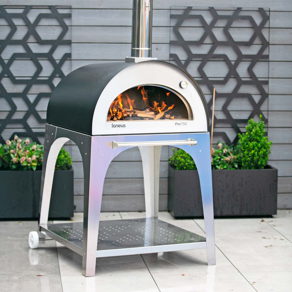 Igneus Pro 750 Wood‑Fired Pizza Oven