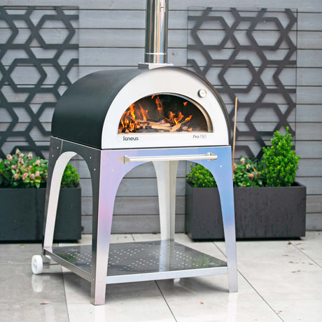 Igneus Pro 750 Wood‑Fired Pizza Oven
