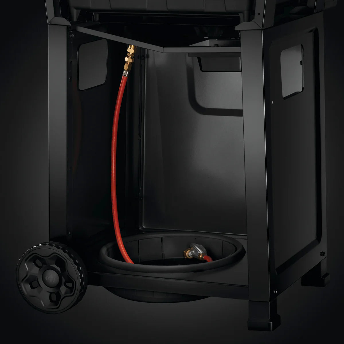 Napoleon Freestyle 425 Gas Barbecue with Jetfire Ignition and Porcelain Cast Iron Grids