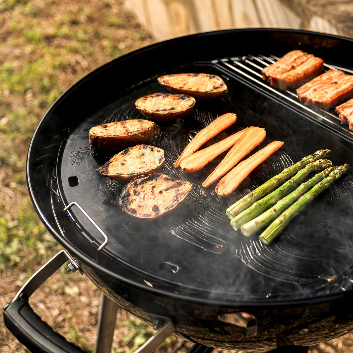 Napoleon NK22 Charcoal Kettle Grill
