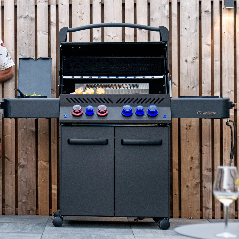 Napoleon Phantom Prestige 500 RSIB Gas Grill With Infrared Side And Rear Burners