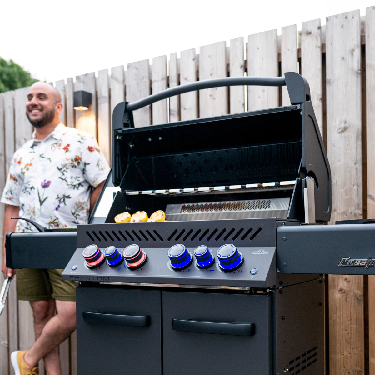 Napoleon Phantom Prestige 500 RSIB Gas Grill With Infrared Side And Rear Burners