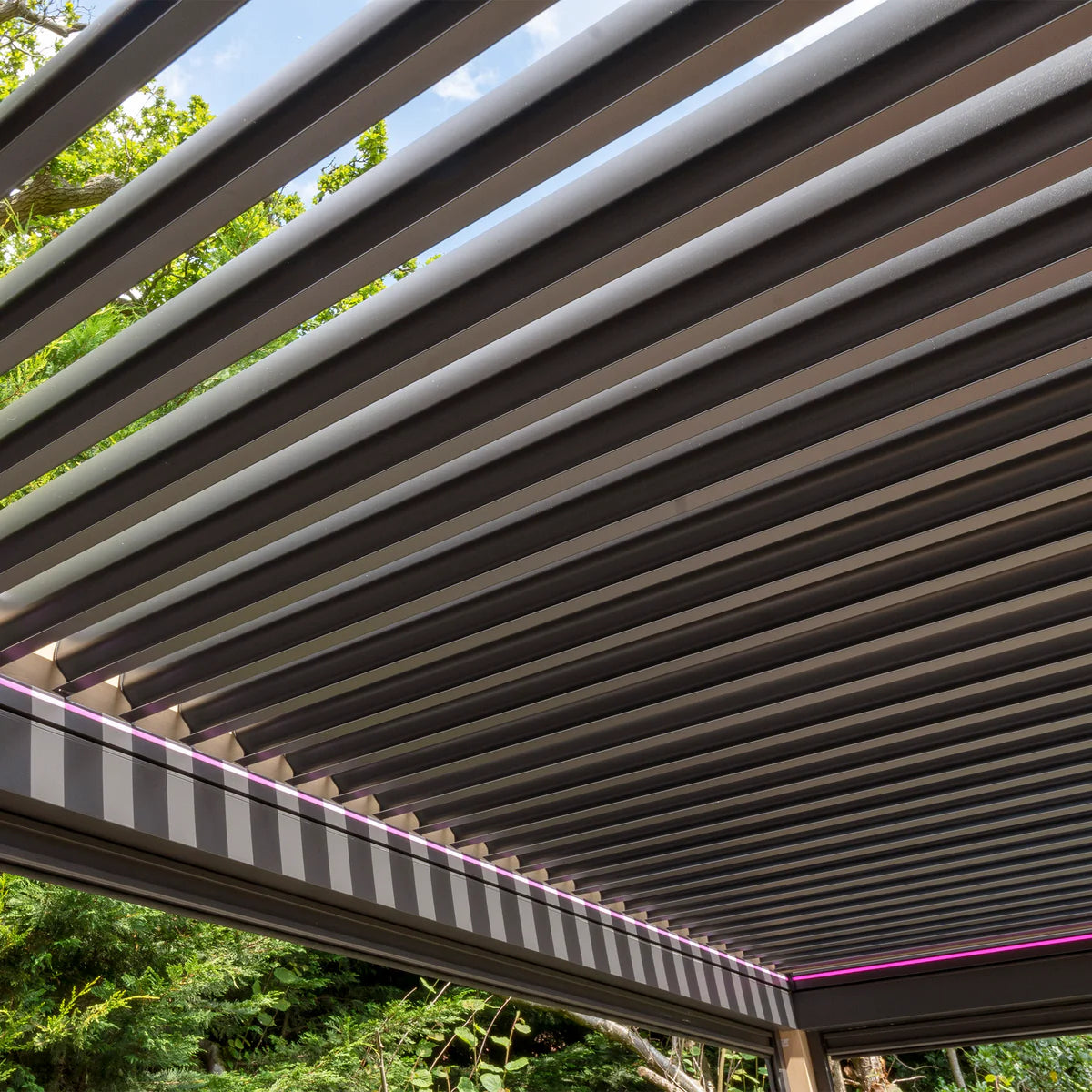PergoSTET Plus 3m x 4m Rectangular Pergola with 3 Manual Side Blinds and LED Lighting in Wood Effect