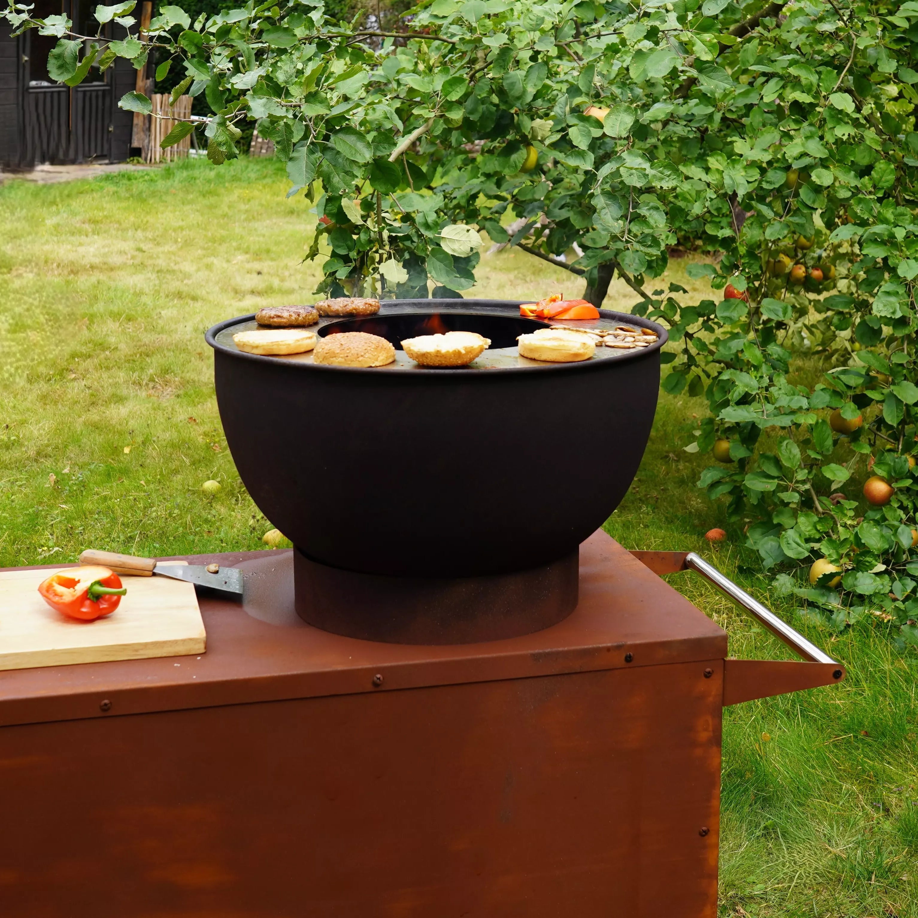 HEAT Trolle Outdoor Cooking Station Kitchen Rust