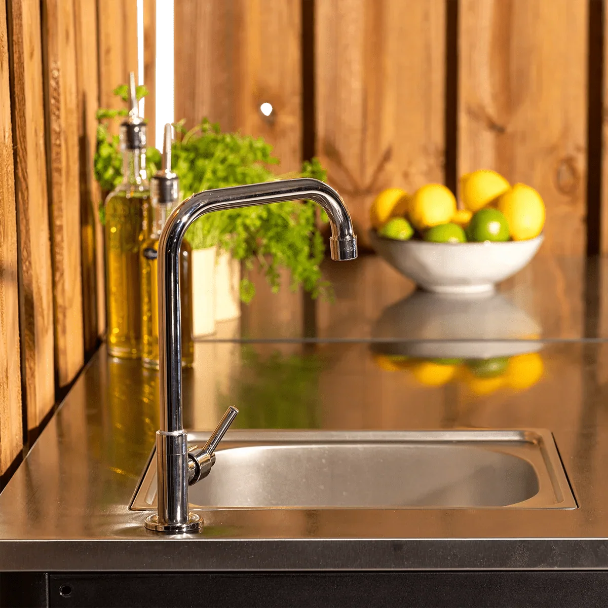 Cozze Outdoor Kitchen 90 With Sink And Tap