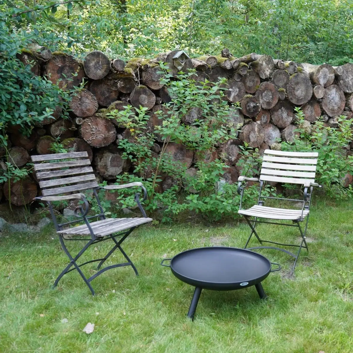 HEAT Classic Fire Pit Bowl with Feet & Handle